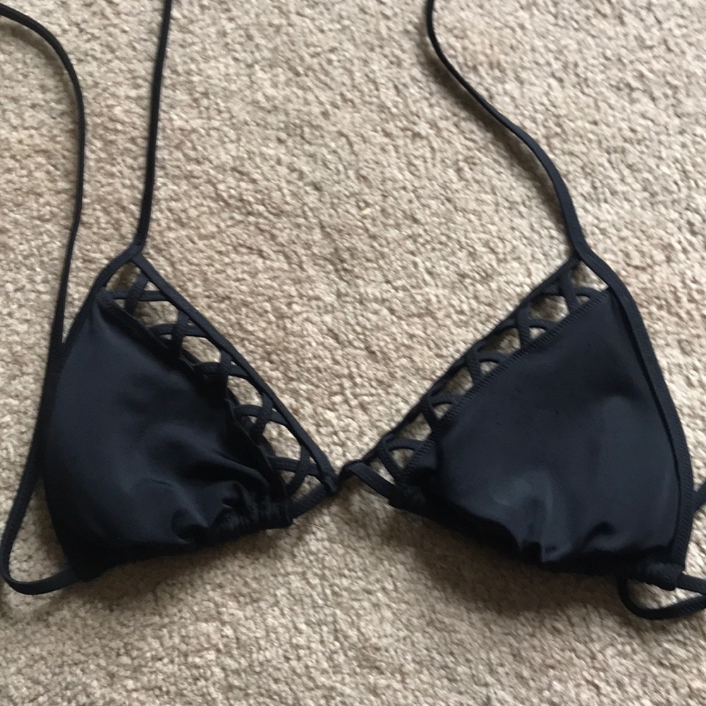 Bikini top - Picture 1 of 2